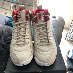 Air Jordan 12s Retro “Chinese New Years” size 7y